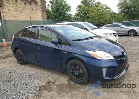 2015 Toyota Prius z USA, uszkodzony, nr VIN JTDKN3DU7F0430111